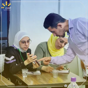 ورشة صناعة المحتوى الرقمي في مؤسسة العزم للريادة والتنمية في حمص