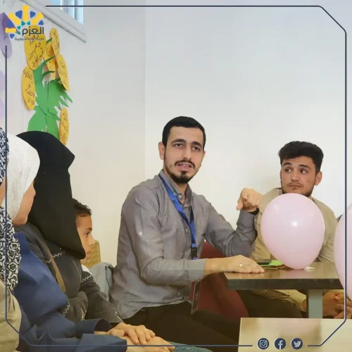 جلسة توعية بسرطان الثدي في مؤسسة العزم للريادة والتنمية في حمص